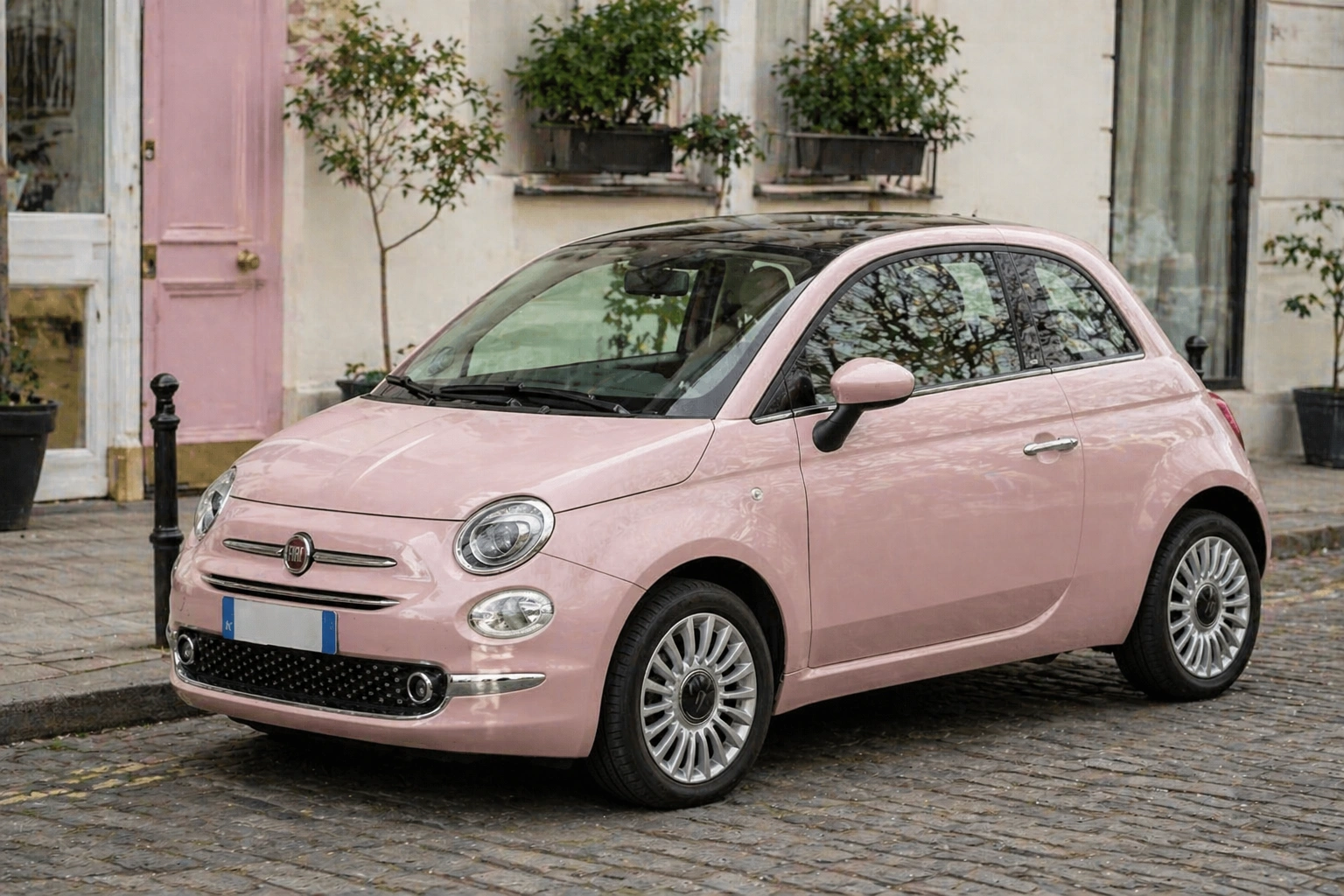 You are currently viewing 6 Top Cute Cars For Women With Style, Comfort And Smart Features